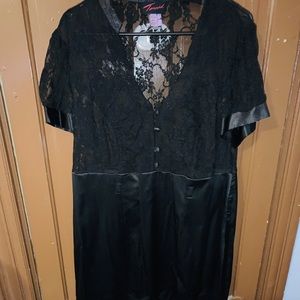 Torrid lace/satin dress. Size 16